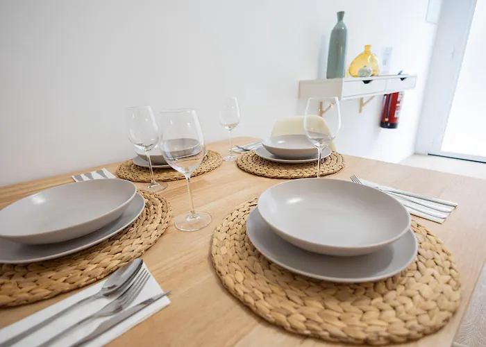 Florit Flats - The Maritim Serreria