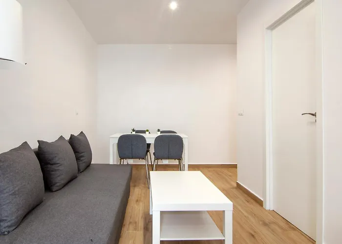 Couette-café Vlc Host- Fray Pedro Valence