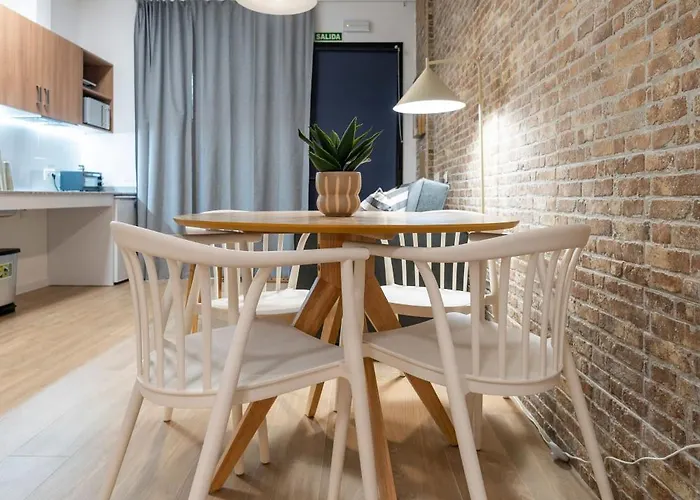 Vlc Host - Ausias March Appartement