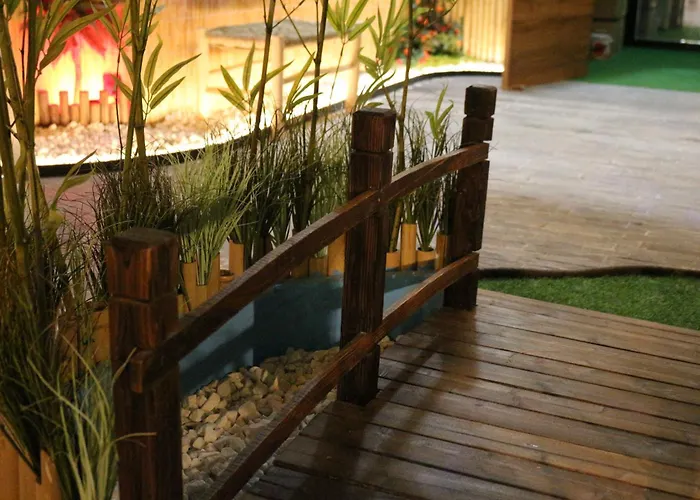 The Pod Village Valence