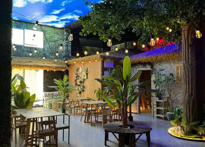 The Pod Village * Valence