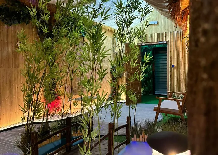 The Pod Village * Valence