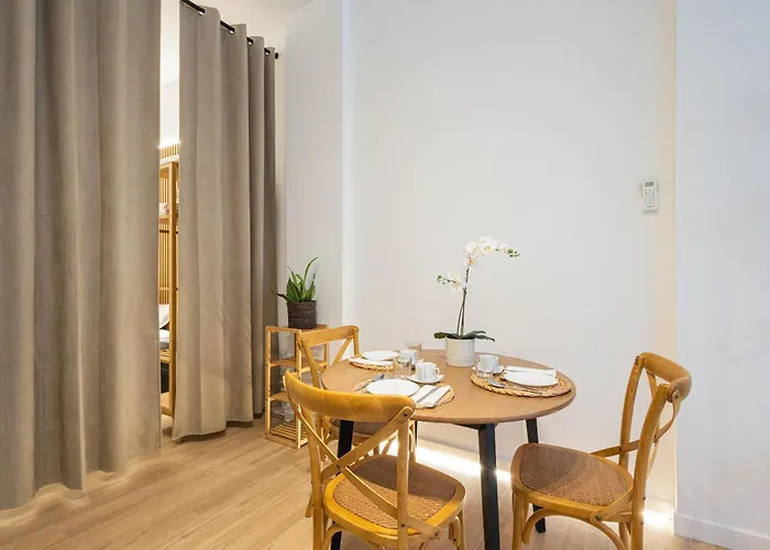 The Blasco Ibanez شقة