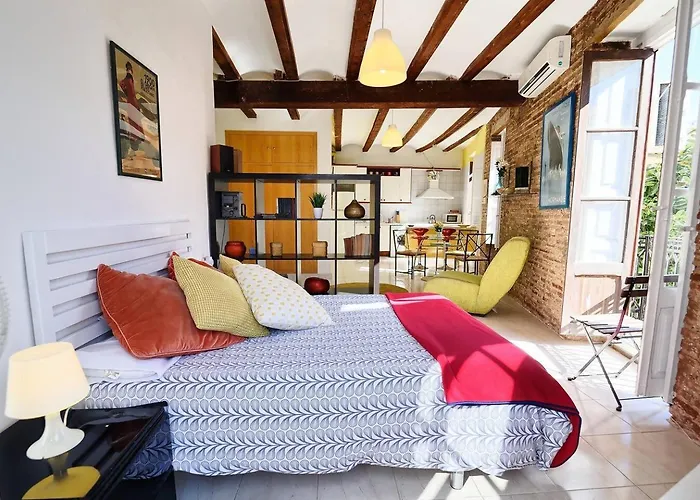 Charming In The Center * 발렌시아