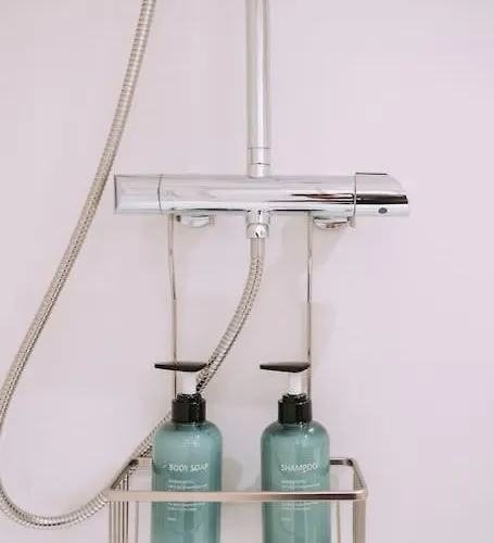 Nuevo Y Acogedor Loft En Amistat 아파트 *