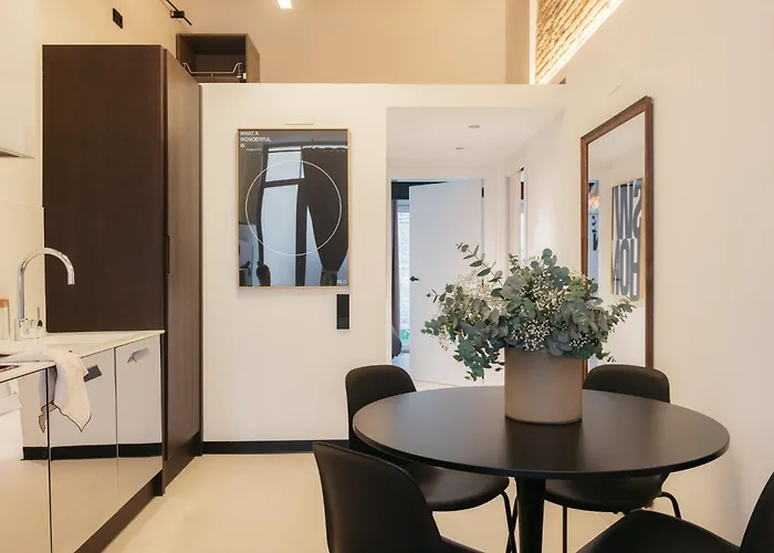 Lovely Exclusivity In Center *