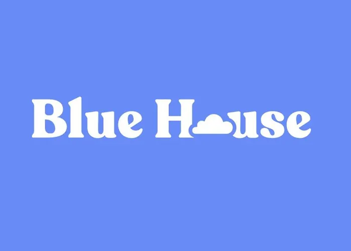 Blue House 3*