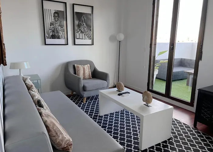 Luxury - Boutique Market * Valence