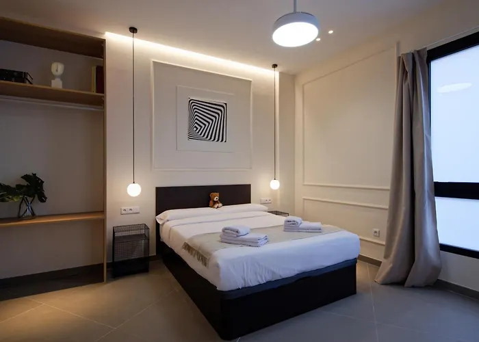 Osito Hub - Llorens Apartament Walencja