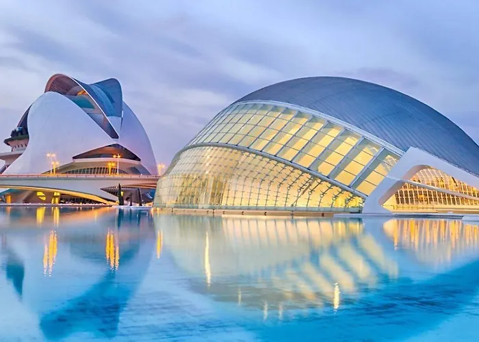 아파트 Comfy And Luminous With Balcony *