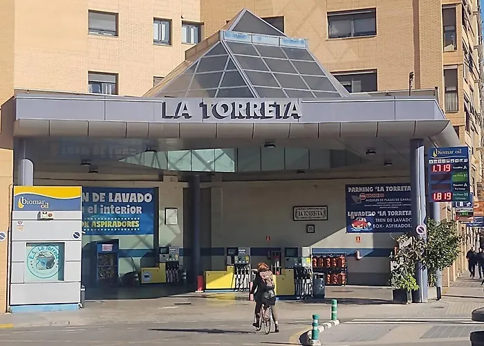 아파트 Comfy And Luminous With Balcony *