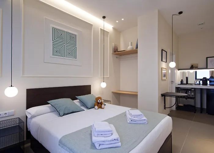 Osito Hub - Llorens Apartament