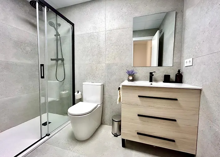 Apartamento Convenient, Charming 15 Mins From Center