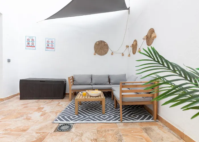 Travel Habitat Zaidia Con Terraza