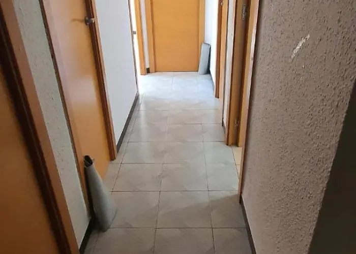 Tranquila Y Centrica Matrimonio En Vivienda Compartida Βαλένθια