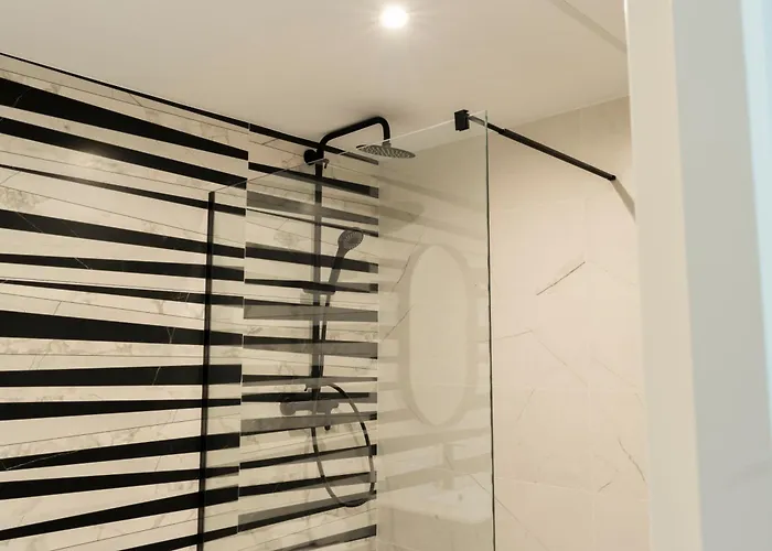 Forata Lofts 게스트하우스 발렌시아