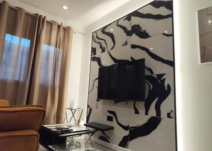 Amplio Estudio En Valencia Valencia