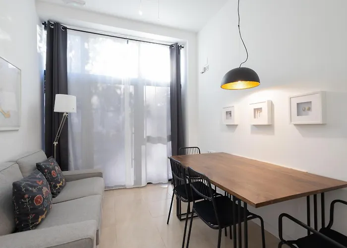 Florit Flats - The Pitiusas