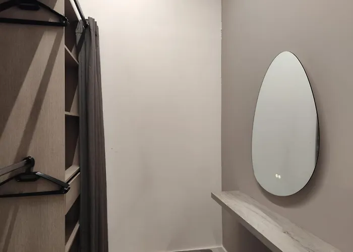 Amplio Estudio En Valencia