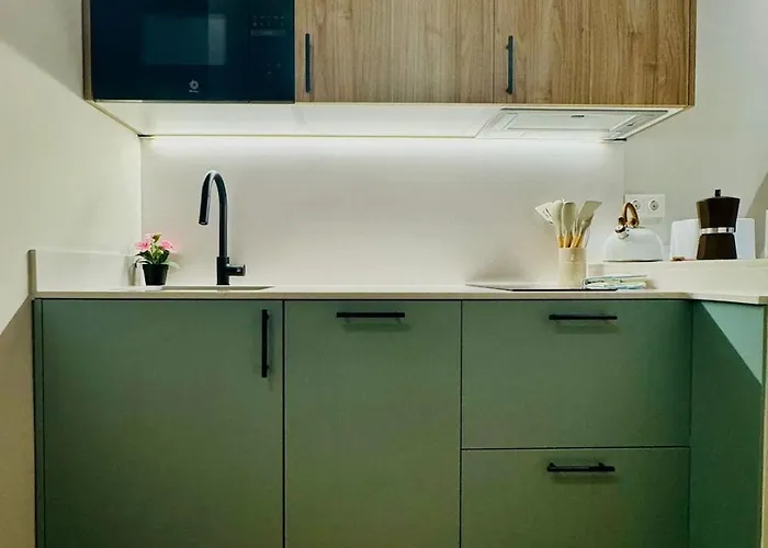 아파트 Cozy & Stylish Loft Near Center *