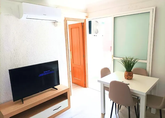 El Cabanal 400 Meters From The شقة فالنسيا