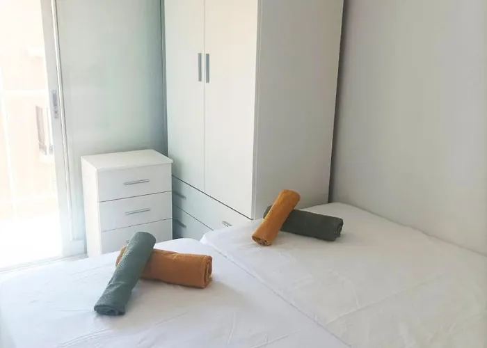 شقة El Cabanal 400 Meters From The *