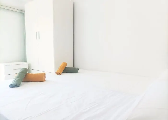 El Cabanal 400 Meters From The شقة