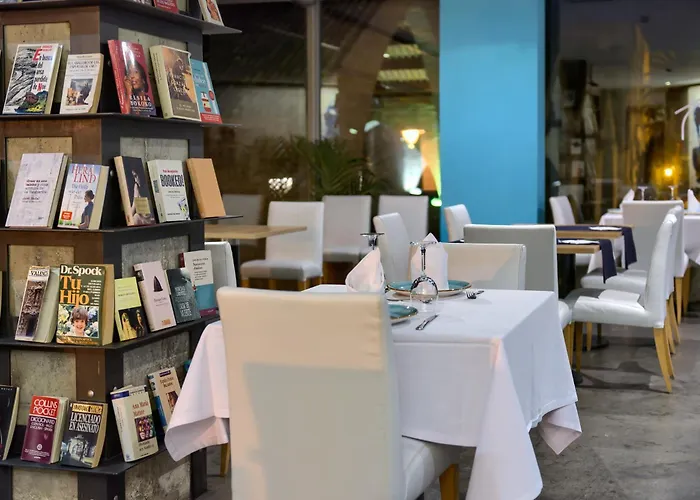 Sea Port 호텔 발렌시아