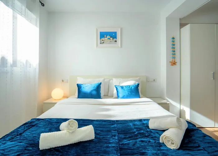 Apto 2 P Ferrandis Διαμέρισμα *