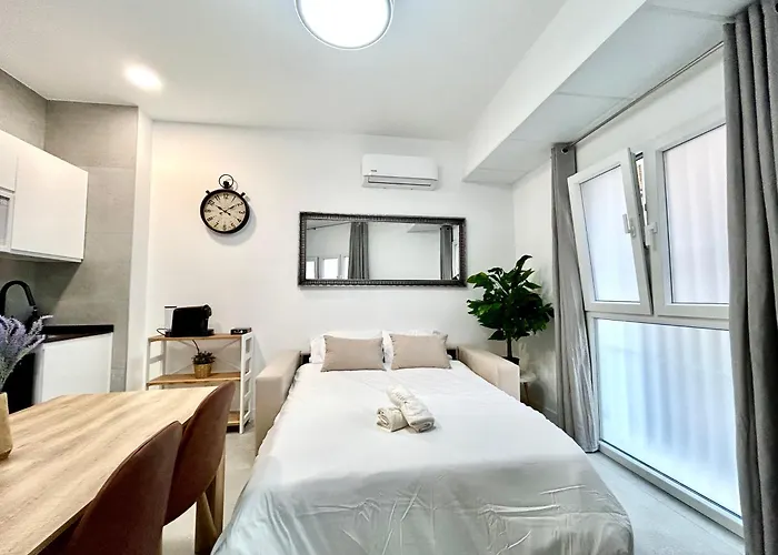 Strategic Stay-unlock Valencia's Best-kept Secret Διαμέρισμα Βαλένθια