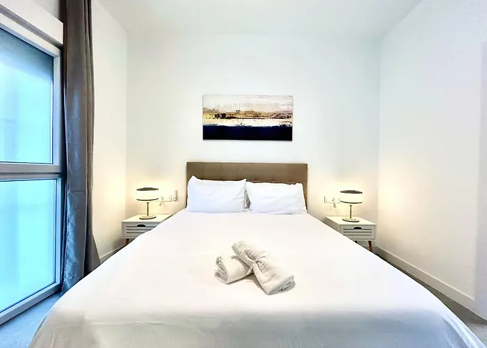 Strategic Stay-unlock Valencia's Best-kept Secret Διαμέρισμα