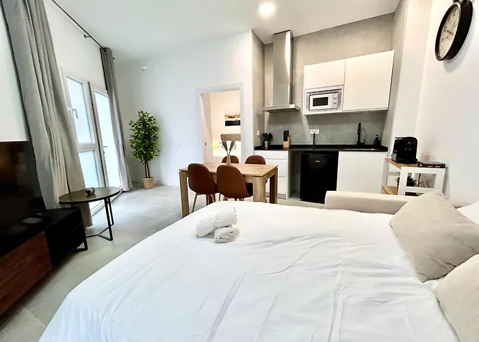 Strategic Stay-unlock Valencia's Best-kept Secret Βαλένθια