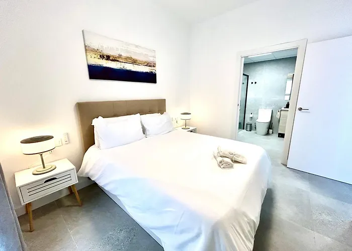 Strategic Stay-unlock Valencia's Best-kept Secret Διαμέρισμα Βαλένθια