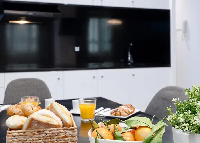 Travel Habitat Ayuntamiento * 발렌시아