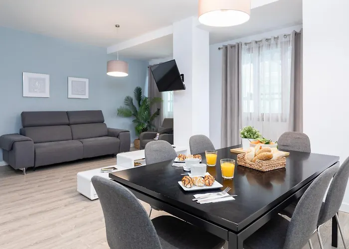 Travel Habitat Ayuntamiento فالنسيا