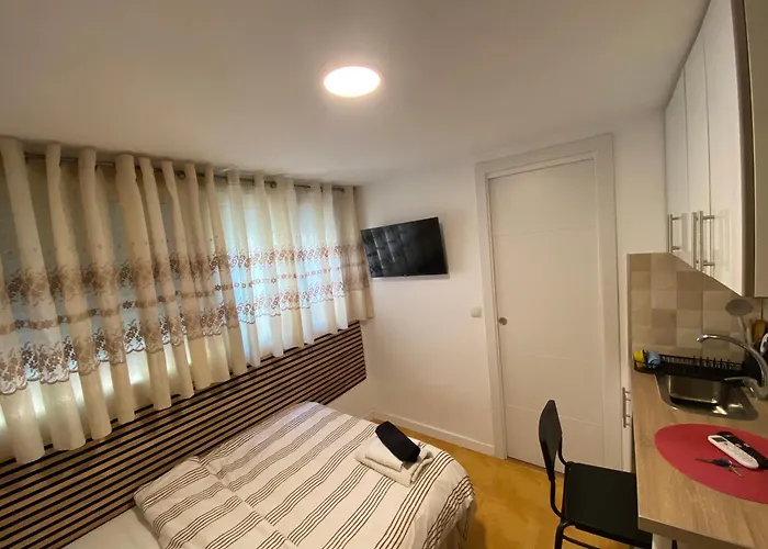 Con Cocina Y Bano Privado De Temporada Vacaciones Largas Long Desde 11 Noches Appartamento *