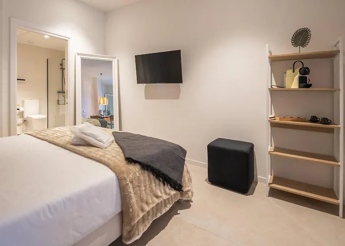 Pm - Loft Espaciosos Estudios Con Terraza Cerca A Artes Y Ciencias Διαμέρισμα *