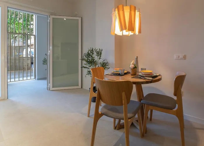 Διαμέρισμα Pm - Loft Espaciosos Estudios Con Terraza Cerca A Artes Y Ciencias