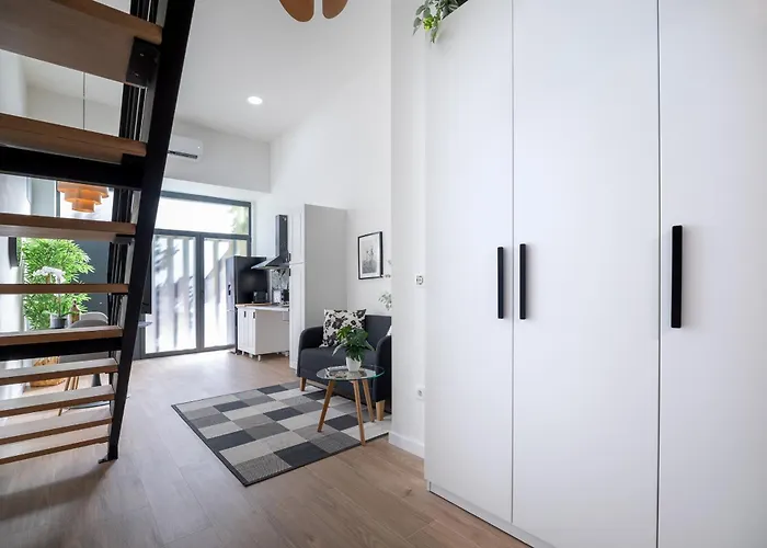 Cr - Loft - Moderno Y Coqueto Estudio Duplex Cerca De Avenida Francia Y Ciencias Βαλένθια