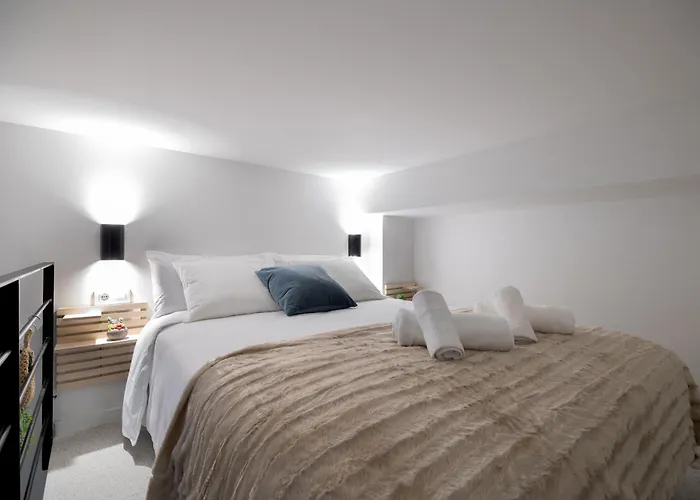 Rm1 - Loft Comodos Estudios Duplex Cerca A La Avenida Del Puerto