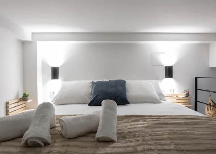 Rm1 - Loft Cómodos Estudios Cerca A La Avenida Del Puerto Valencia