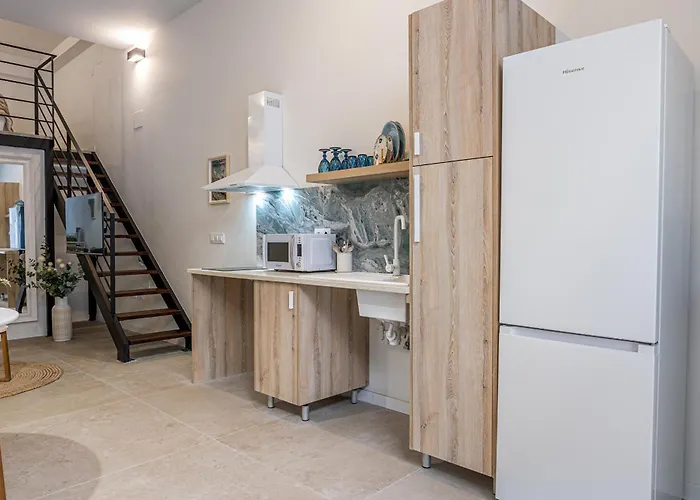 Rm1 - Loft Cómodos Estudios Cerca A La Avenida Del Puerto Apartamento