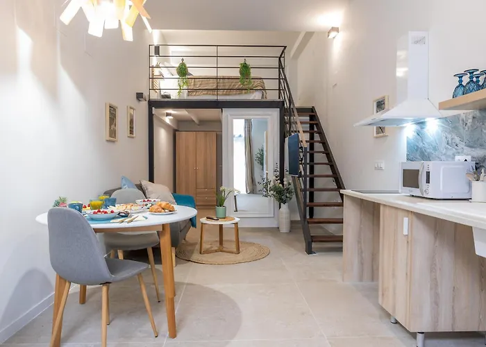 Rm1 - Loft Comodos Estudios Duplex Cerca A La Avenida Del Puerto شقة *