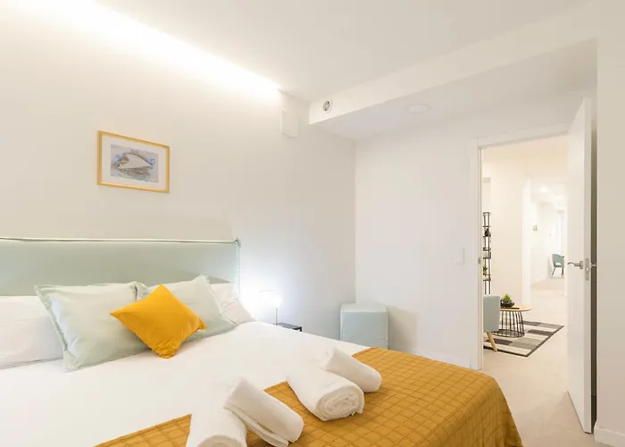 Ag7 Loft Espaciosos Estudios Con Terraza Cercanos Al Metro Zona Ayora * فالنسيا