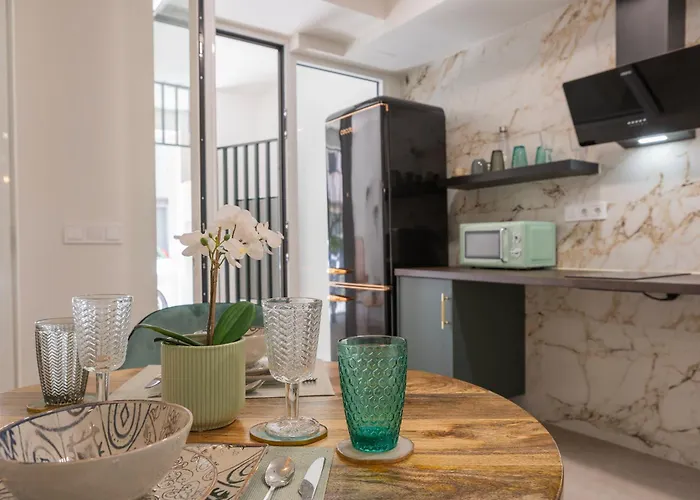 شقة Ag7 Loft Espaciosos Estudios Con Terraza Cercanos Al Metro Zona Ayora فالنسيا