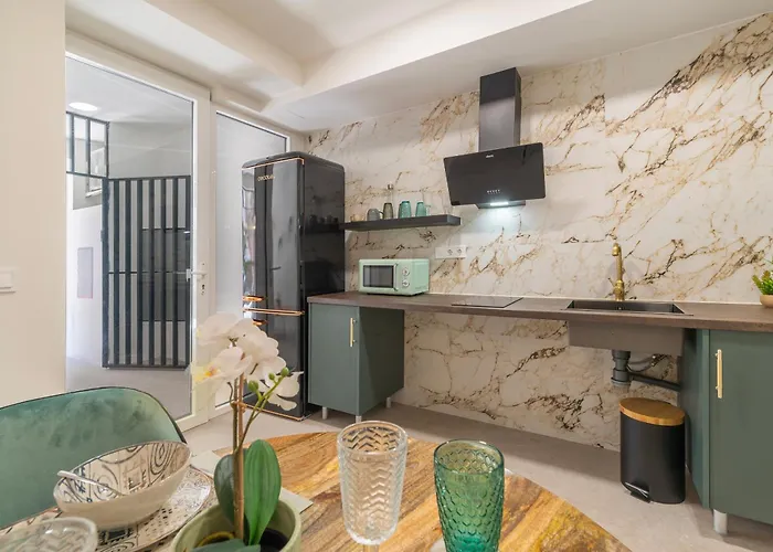 Ag7 Loft Espaciosos Estudios Con Terraza Cercanos Al Metro Zona Ayora * فالنسيا