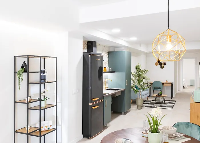 Ag7 Loft Espaciosos Estudios Con Terraza Cercanos Al Metro Zona Ayora