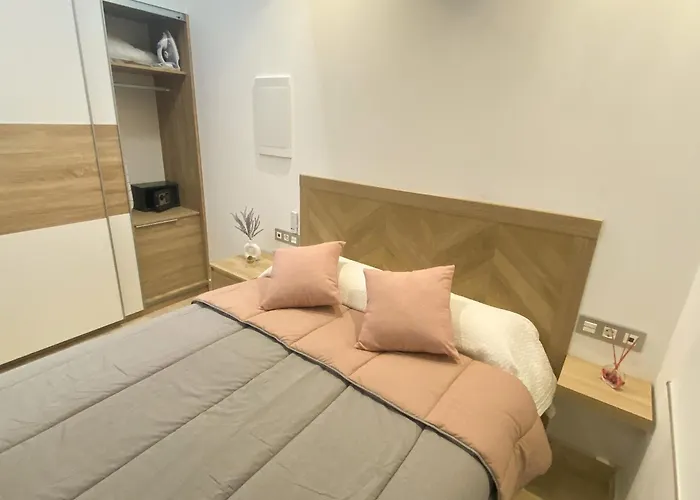 Apartmán Centrico Cerca De Torres De Serrano Y Viveros