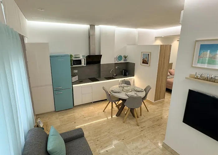 Apartmán Centrico Cerca De Torres De Serrano Y Viveros *