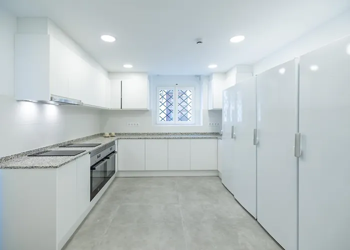 Residencia Universitaria Trinitarios 公寓